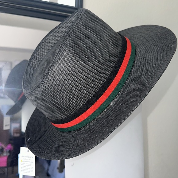 Accessories - Black Straw Hat